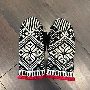 Hestra Nordic Wool Mitt